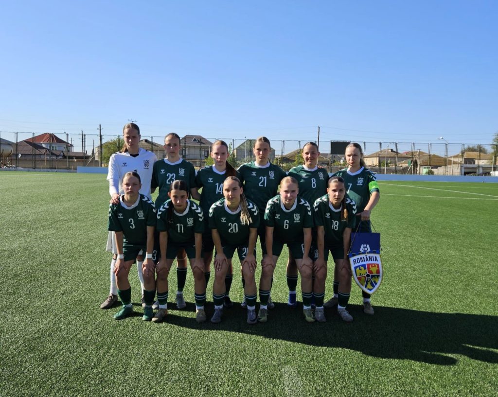 Merginų U17 rinktinė neprilygo rumunėms