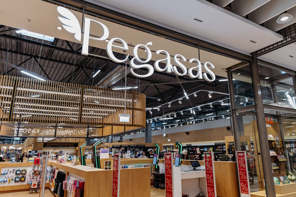 Lietuvos futbolo rinktinės atributika – jau ir PEGASO knygynuose