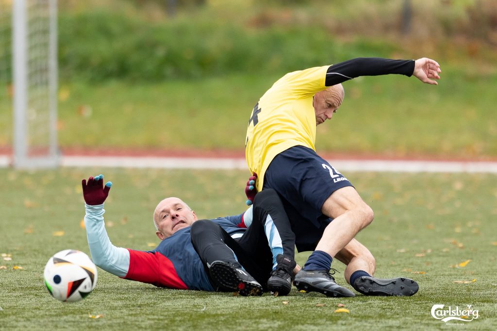 Alytus priėmė „Carlsberg Nealkoholinis“ Lietuvos senjorų (50+) mažojo futbolo pirmenybių turą