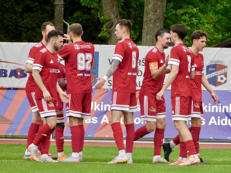 LFF II lyga: lyderių nesekmėmis naudojosi persekiotojai