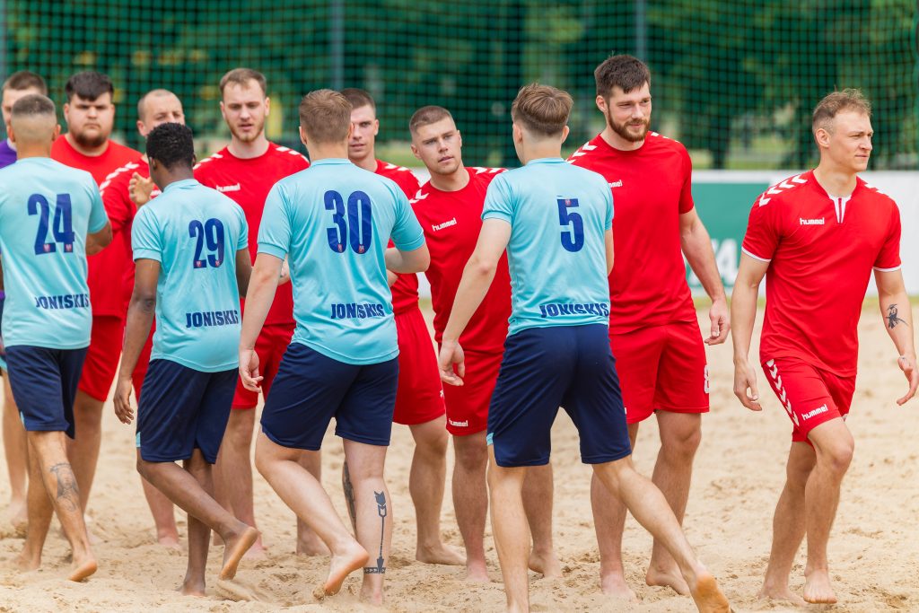 Šeštadienį Birštone startuoja STIKLITA Lietuvos paplūdimio futbolo čempionatas
