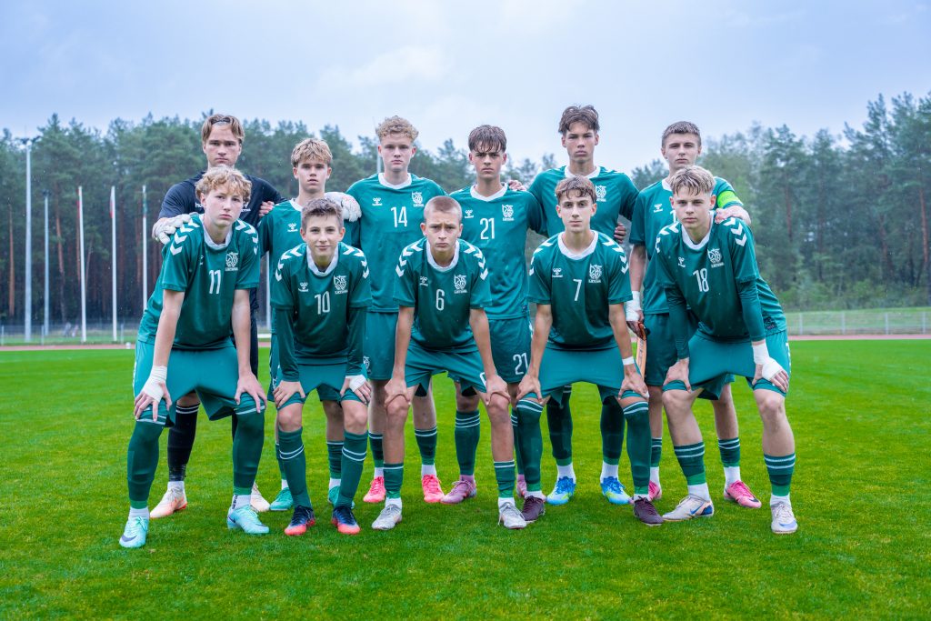 Antrosiose rungtynėse U16 rinktinė turėjo pripažinti bulgarų pranašumą