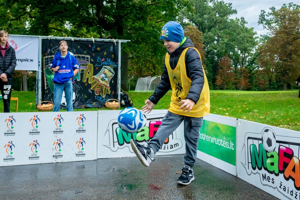 Vaizdingajame Gelgaudiškyje – Europos masinio futbolo savaitės aidai